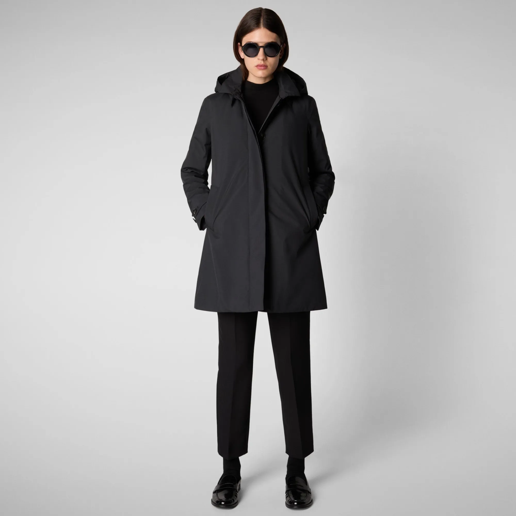 Save The Duck Jacken>DAMEN REGENMANTEL EMBIE IN BLAU SCHWARZ Blauschwarz